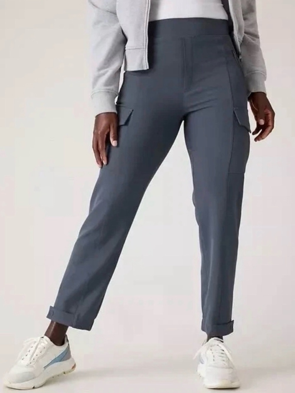Athleta Endless High Rise Cargo Pants Size 4 Granite Blue Travel PrimaStretch